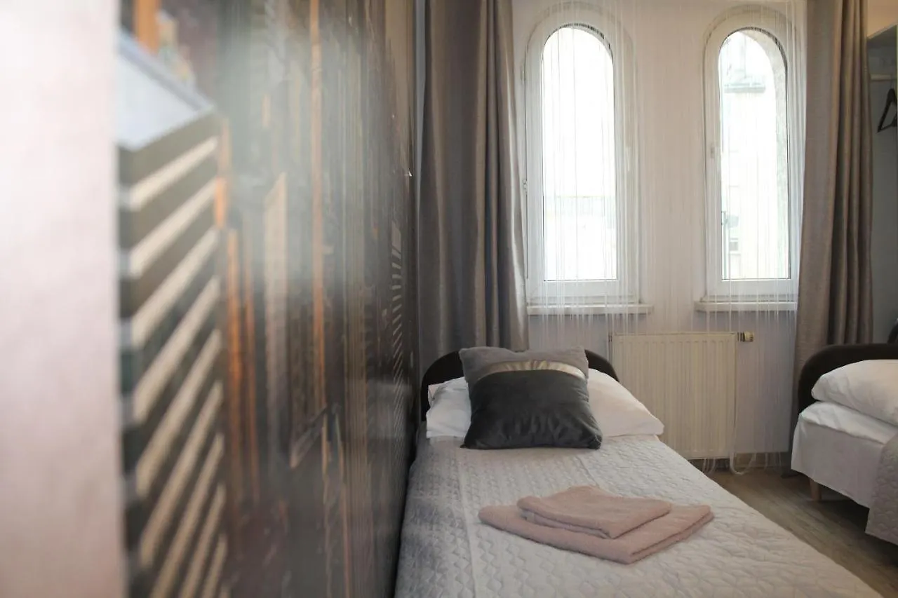 شقة Apartamenty Przy Starym Rynku بوزنان